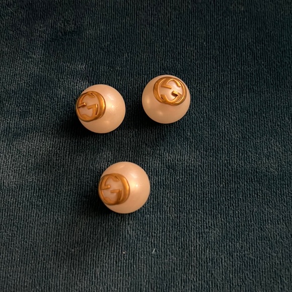 GG Gucci pearly gold buttons - Picture 4 of 9